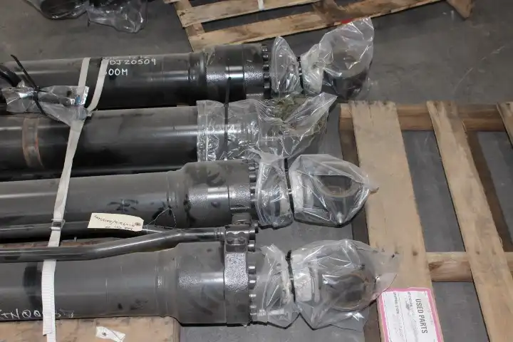 Seal & Cylinder Group (boom) image 2