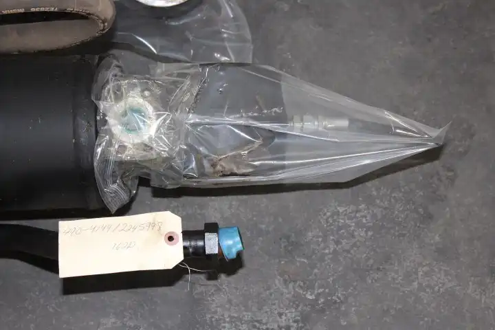 Complete Arrangement With Tube And Rod Assemblies image 4