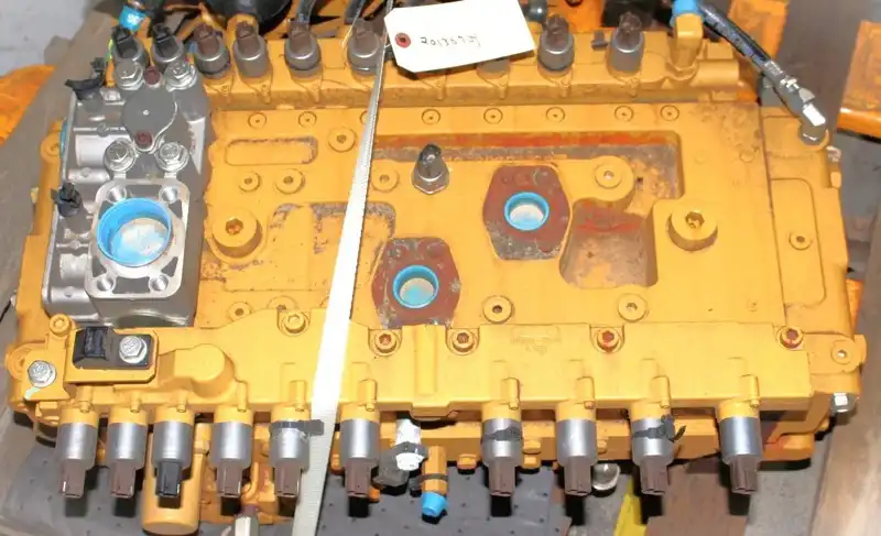 Main Control Valve Group image 4