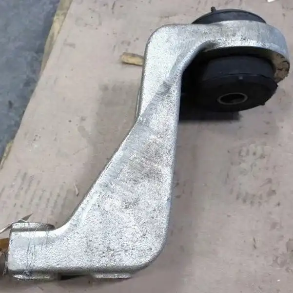Bracket Transmission Mounting image 2