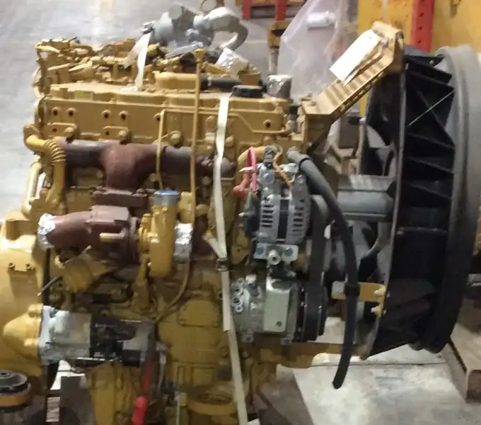 4 Cylinder 4.4 Liter Engine image 4