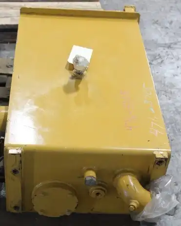New Hydraulic Tank & Filter GP image 2