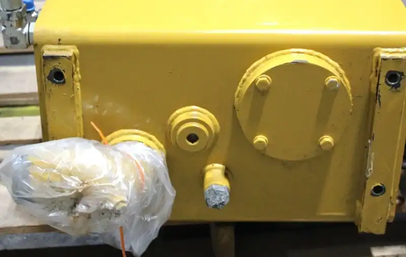 New Hydraulic Tank & Filter GP image 12