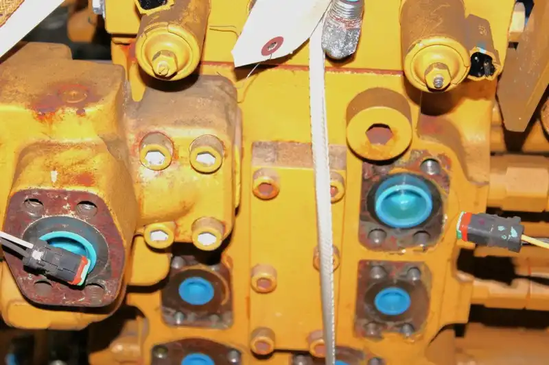 Main Control Valve GP image 4
