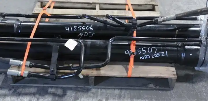 Hydraulic Cylinder Arrangement With Tube And Rod Assemblies image 2
