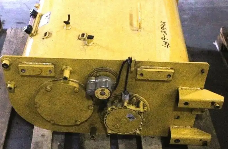 Hydraulic Tank & Filter GP image 3
