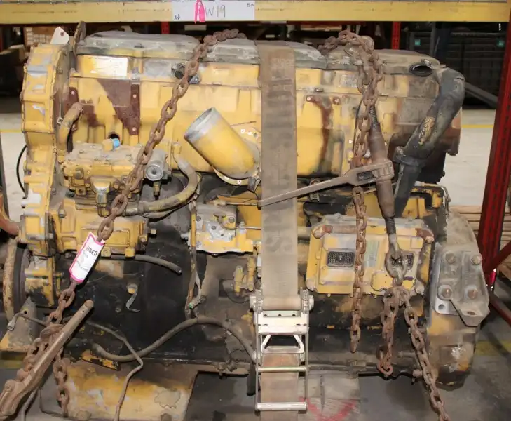C-15 Engine image 3