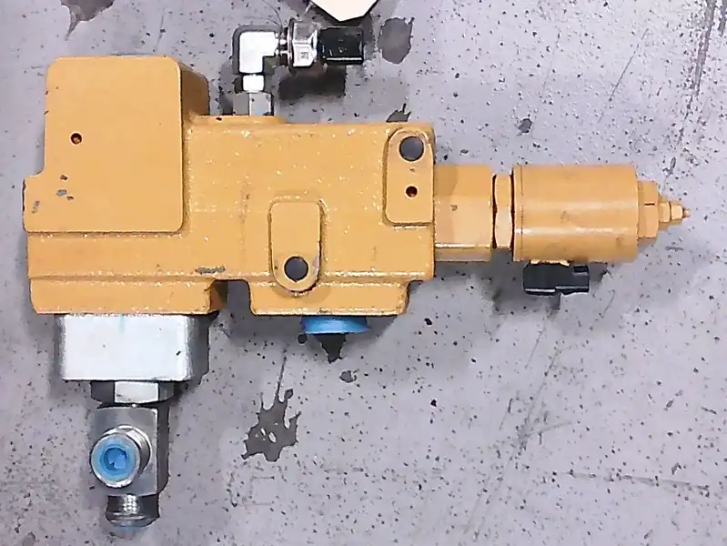 Solenoid And Relief Valve For 2-PUMP, 1-WAY Flow Front Lines image 2