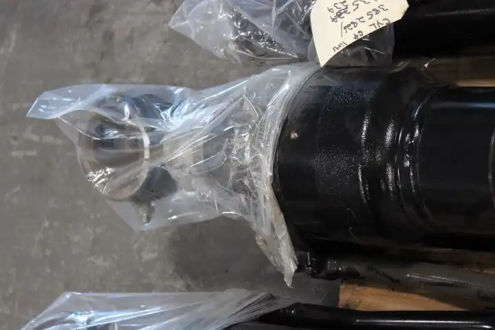Seal & Cylinder Group (boom) image 3