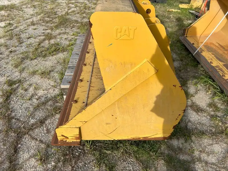 Bucket GP 1.3 Yd, Pin ON 89.1 Inch image 4