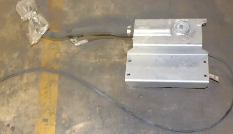 Tank GP Hydraulic Oil Coolant image 2