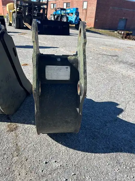 New Backhoe Bucket 12" HD Rock image 3
