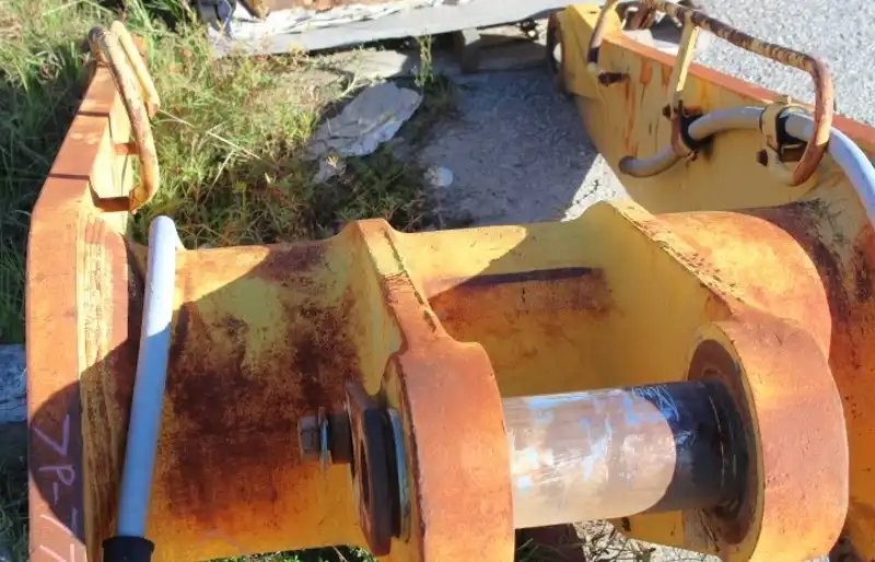 Loader Arm image 4