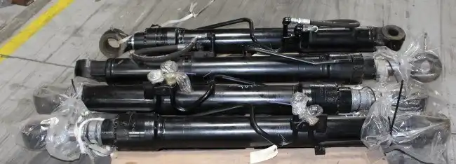 Complete Cylinder Arrangement With Tube And Rod Assemblies image 2