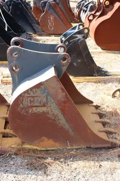 Bucket 24" image 3