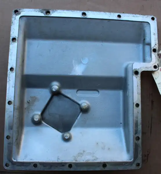 Transmission Case Cover image 5