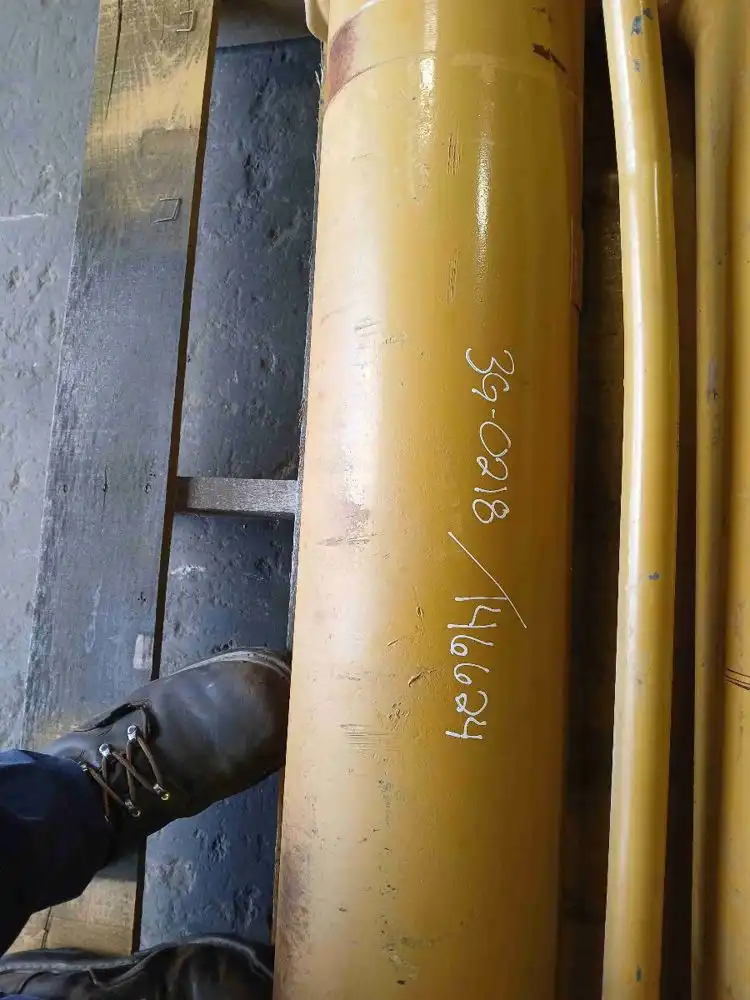 Cylinder G image 2