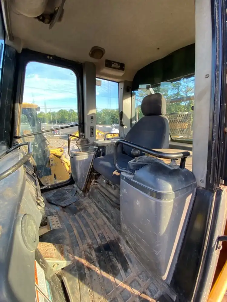 Cab image 9