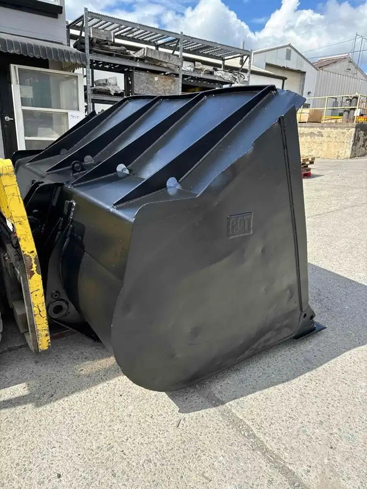 Bucket GP image 3