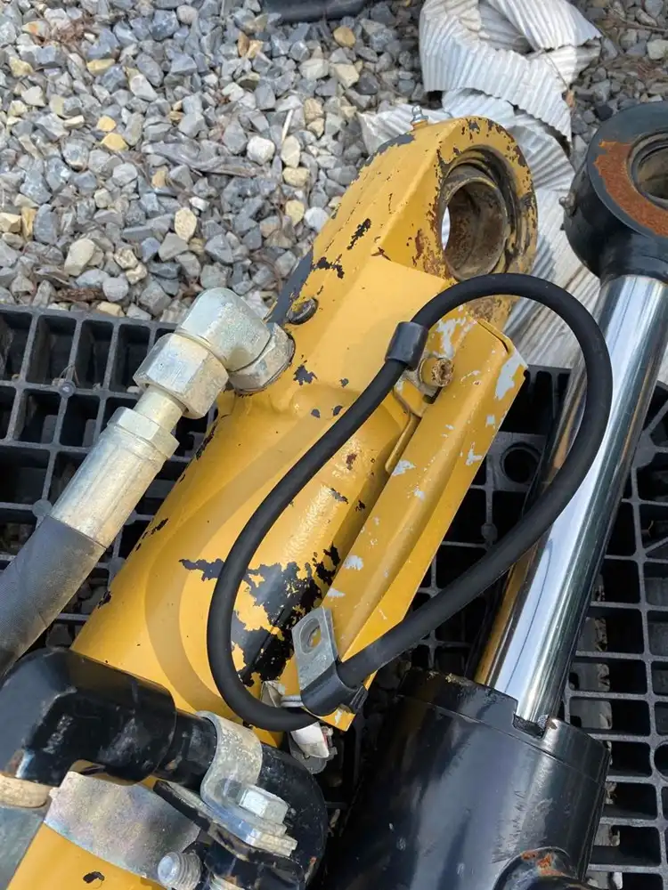 Cylinder Steering image 2