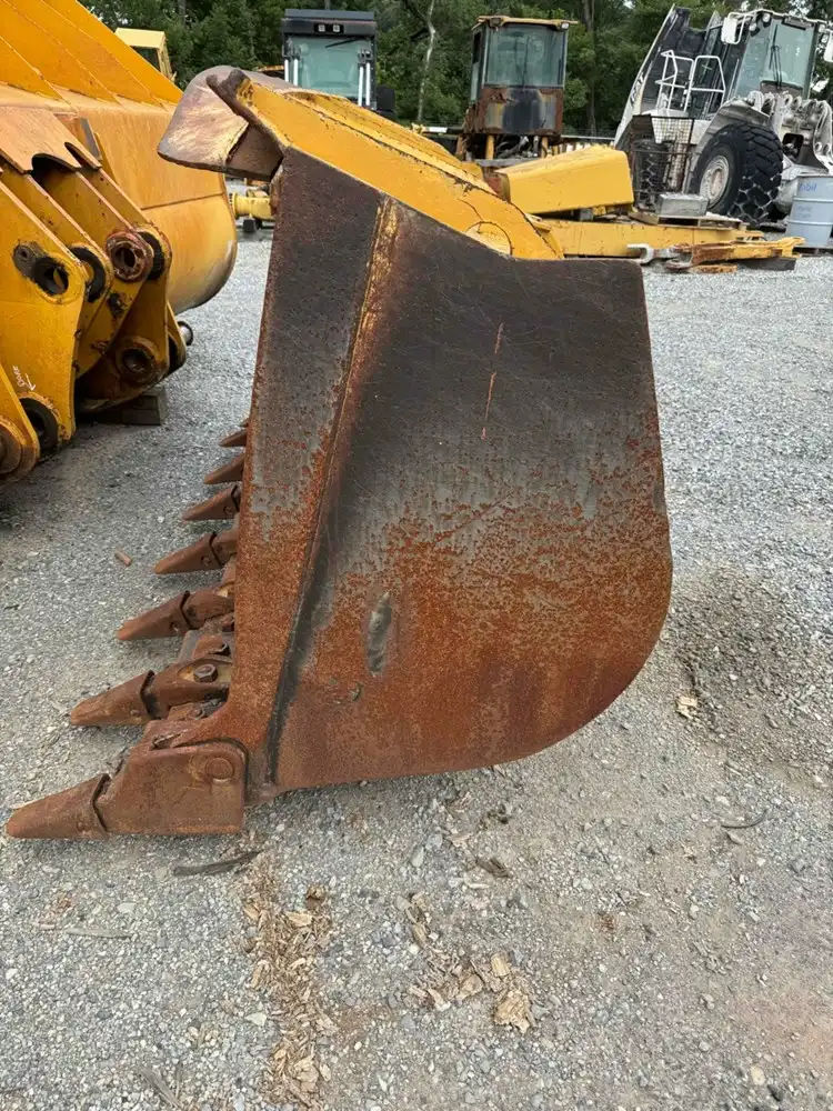 Bucket AS image 10