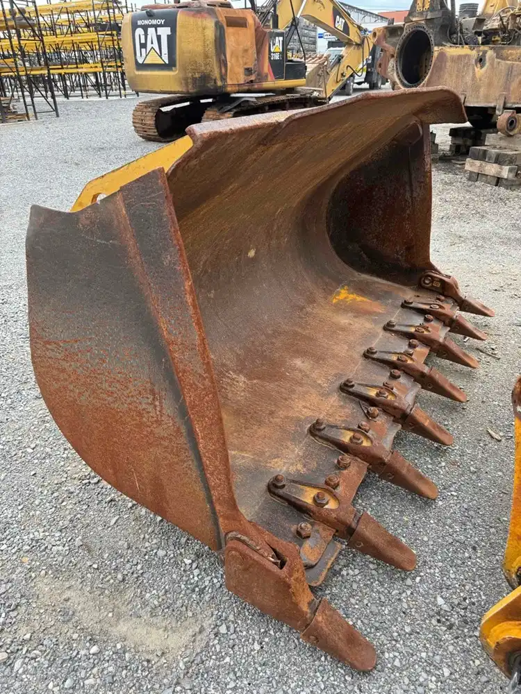 Bucket AS image 7