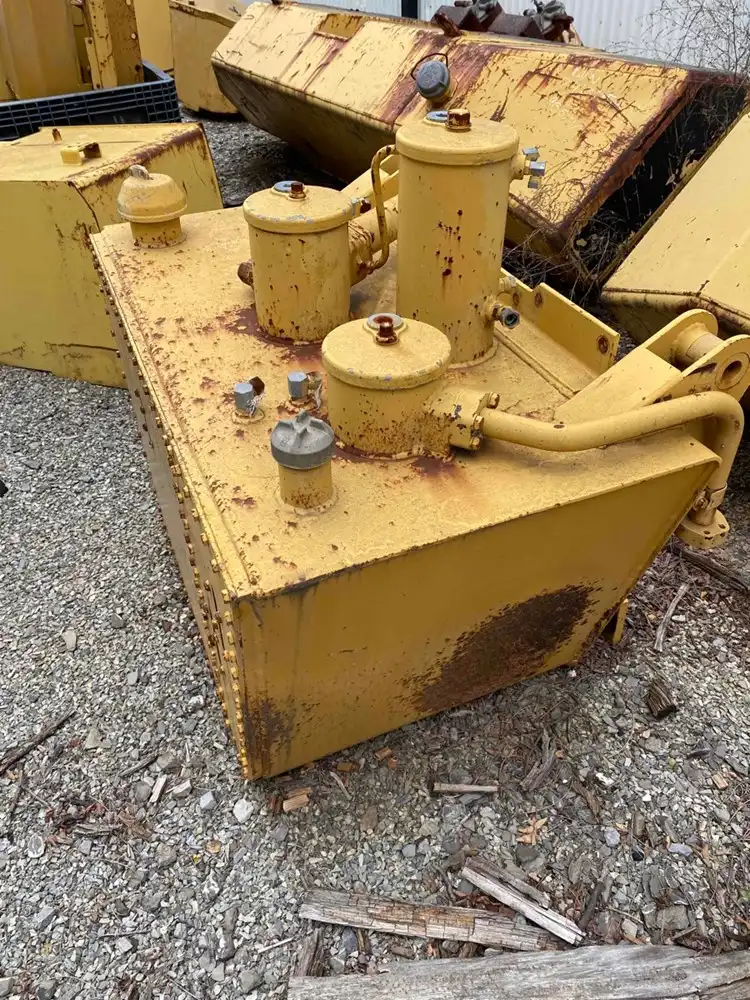 Tank A image 3