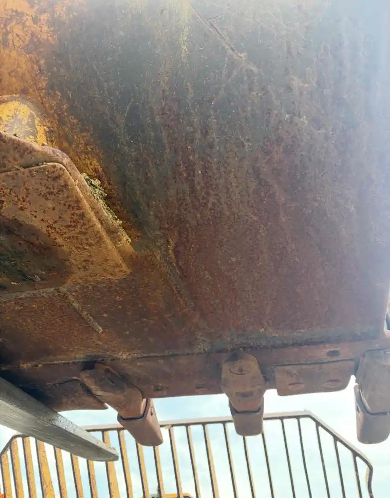 Bucket AS image 2