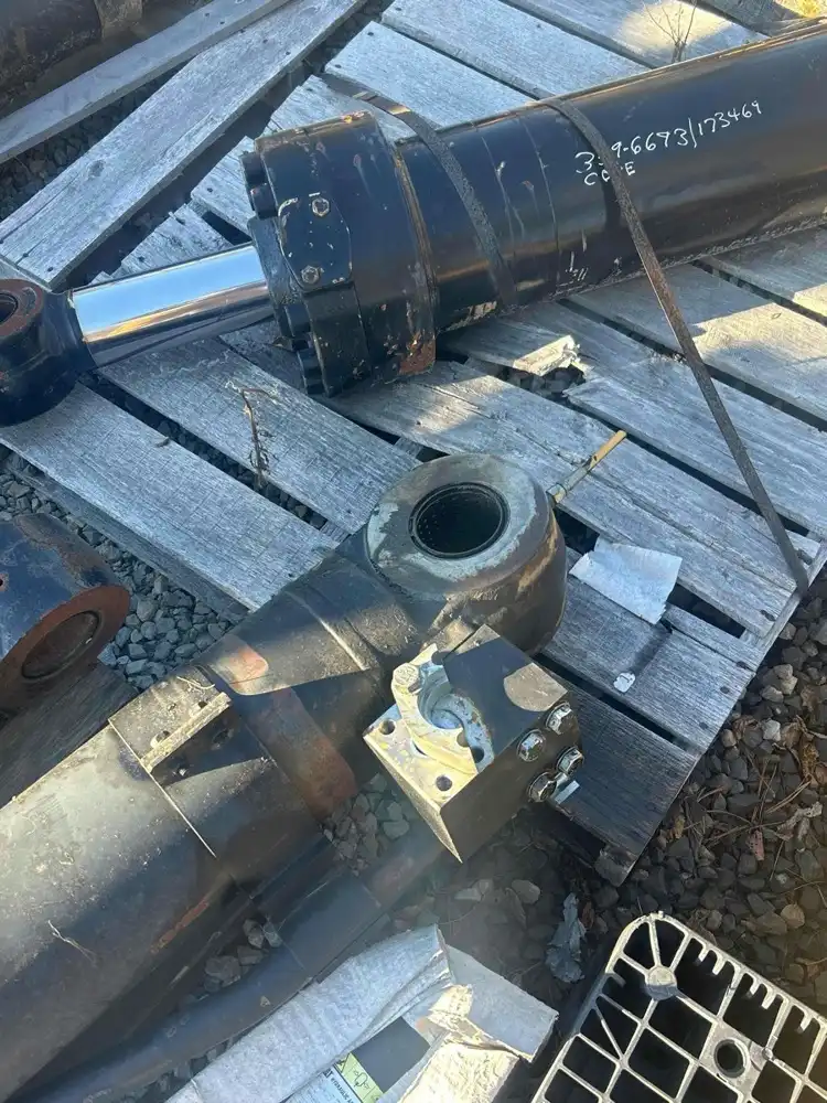 Cylinder GP image 2