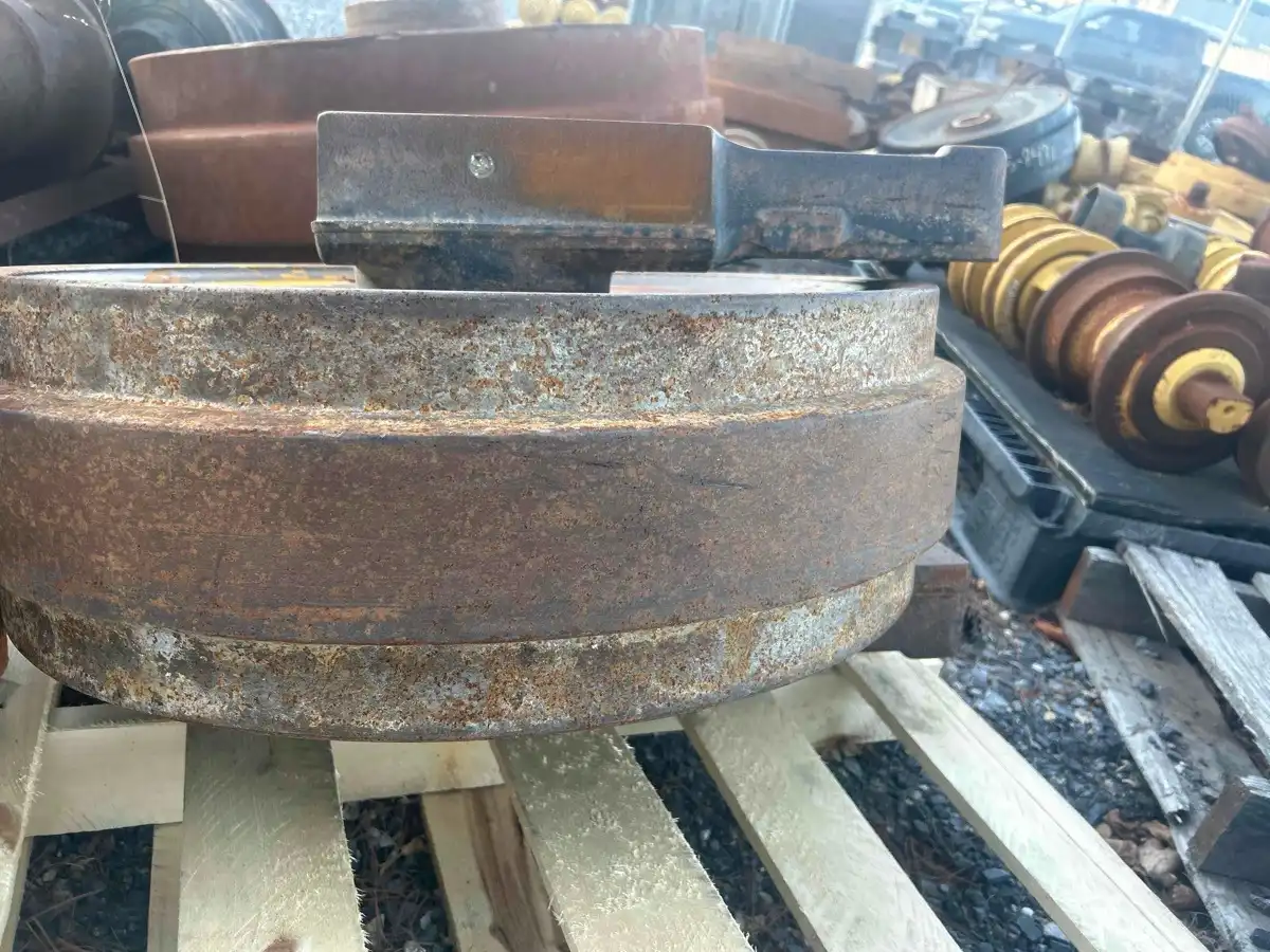 Idler GP image 3