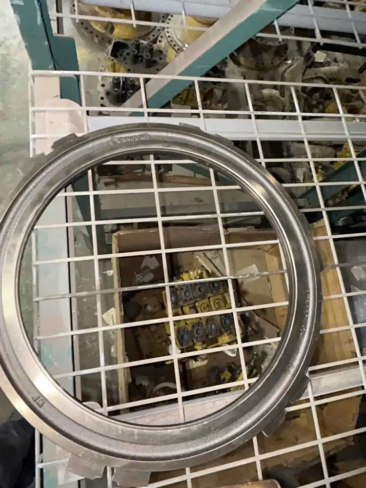 Piston image 2