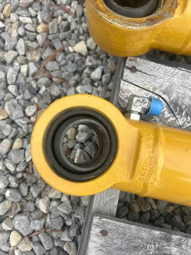 Cylinder GP image 2