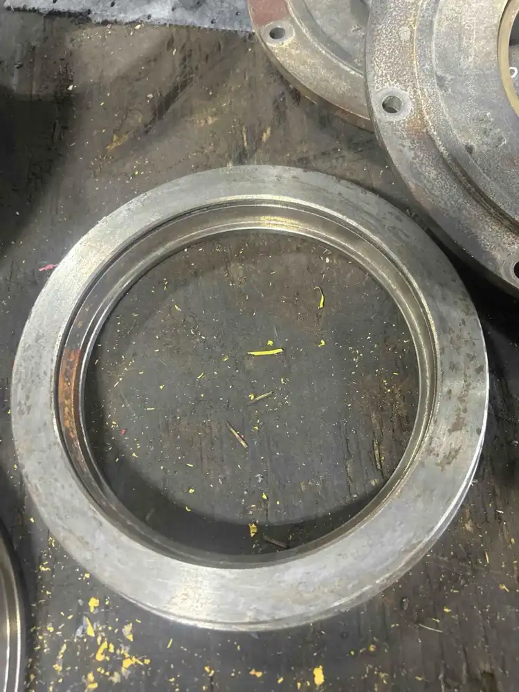 Piston image 3