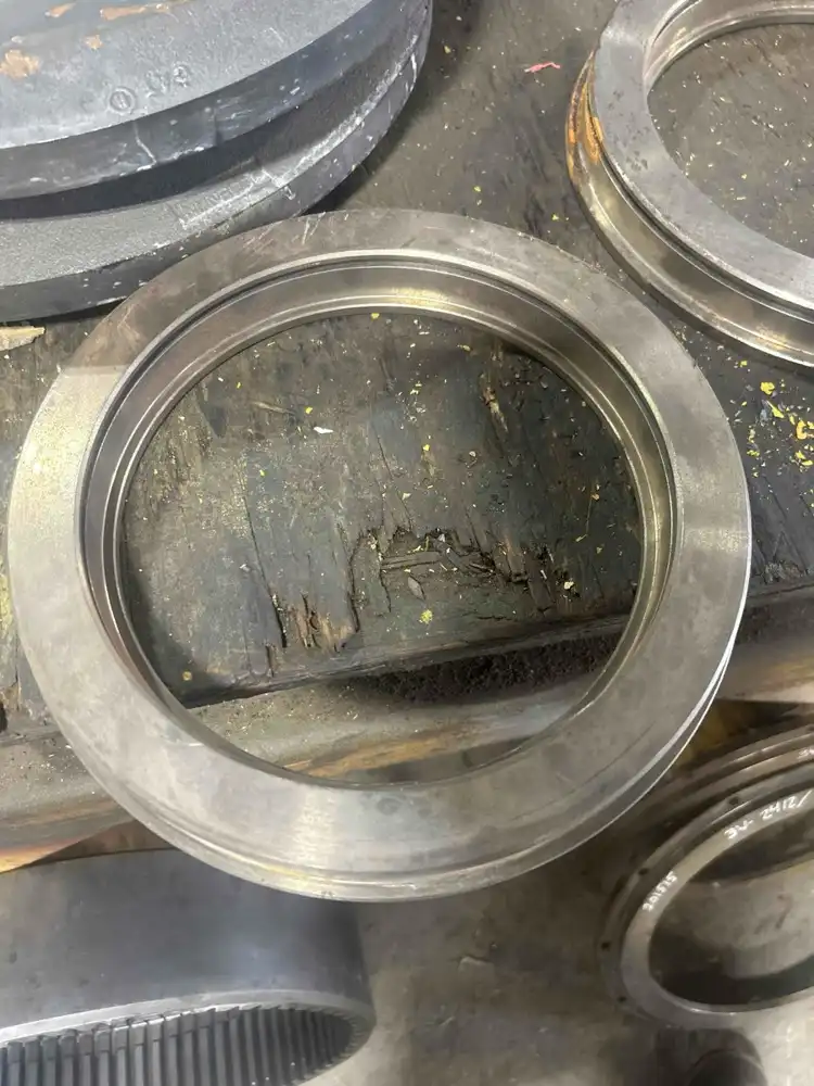 Piston image 4