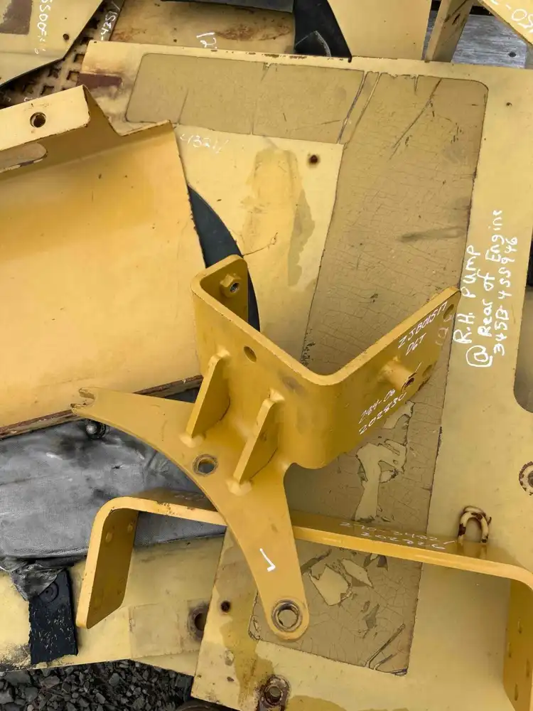 Bracket AS. image 2