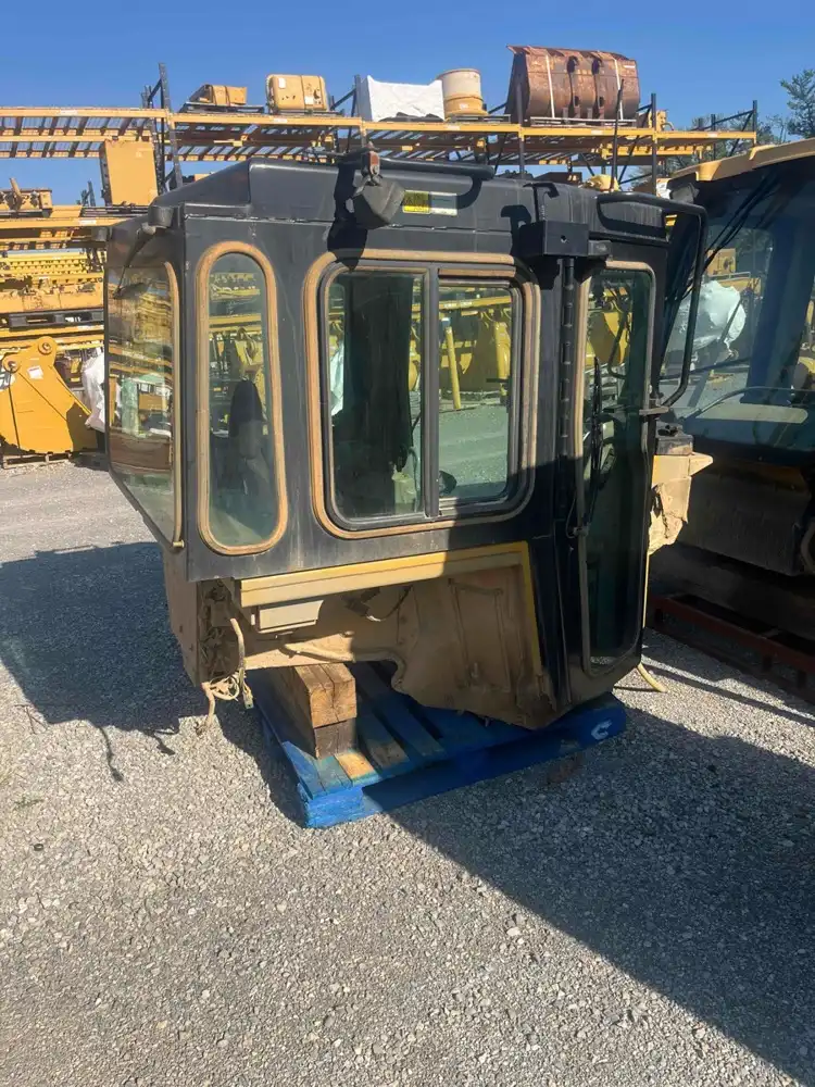 Cab AS image 4