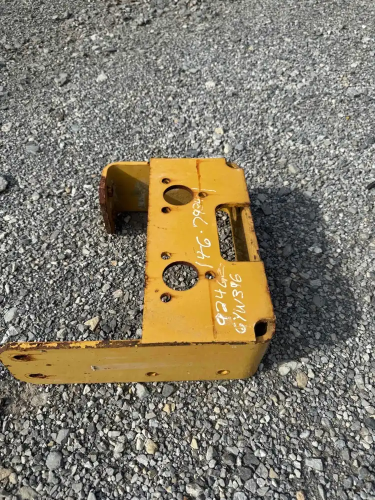 Bracket AS image 3