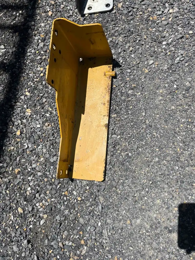 Bracket AS image 2