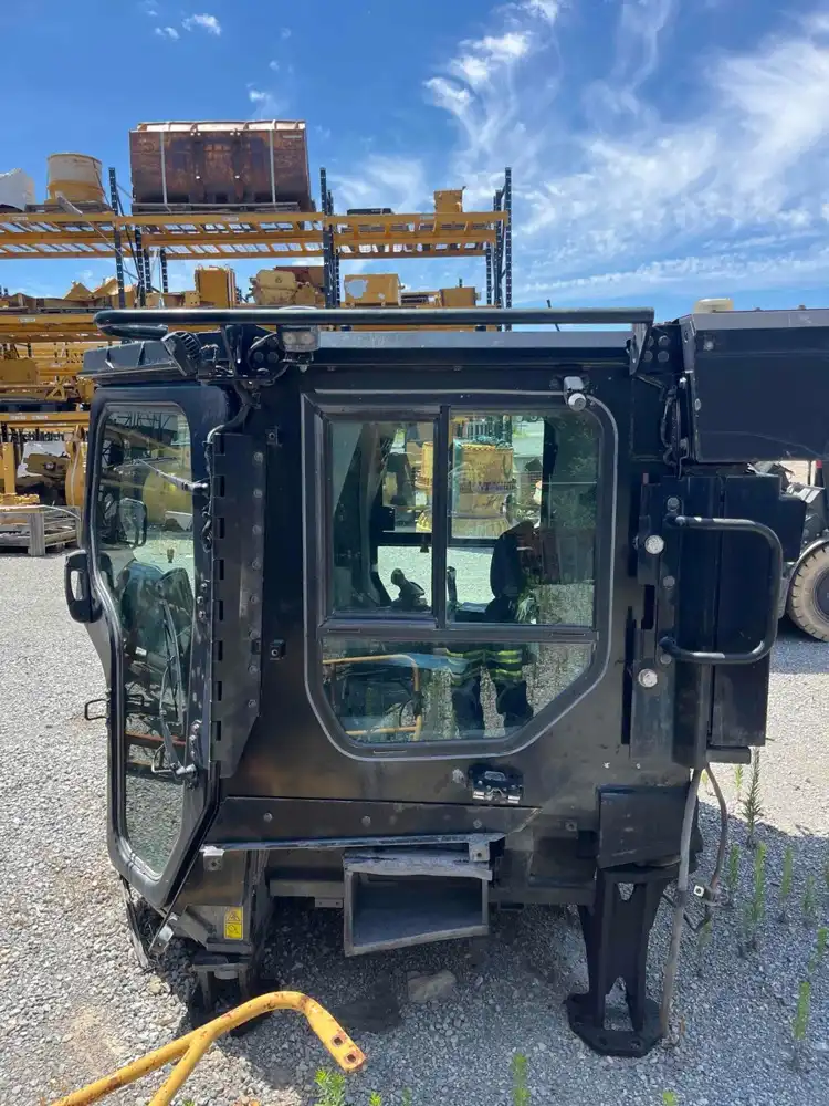 Cab image 3