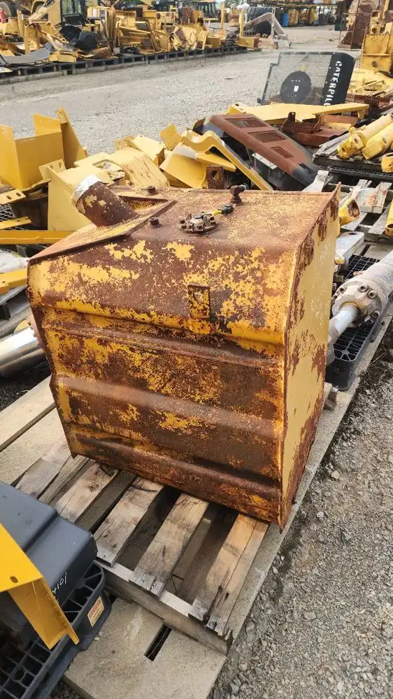 Tank AS Frnt image 2