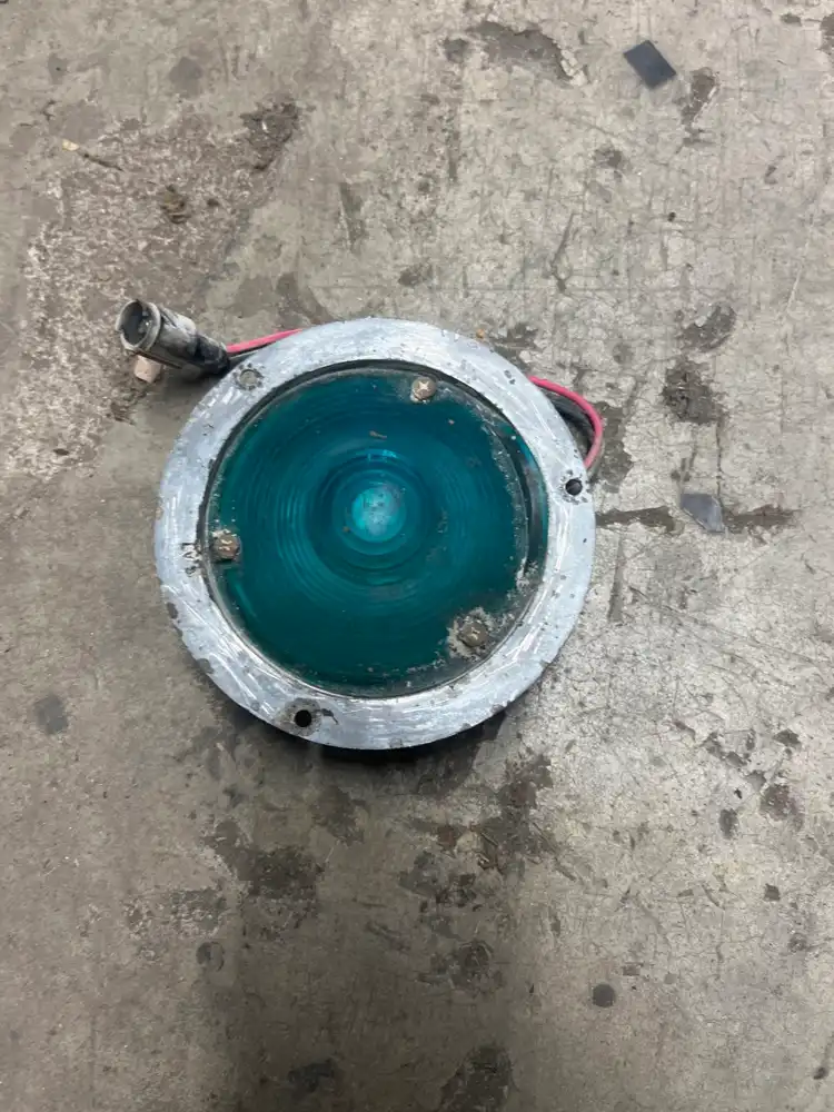 Lamp G image 2
