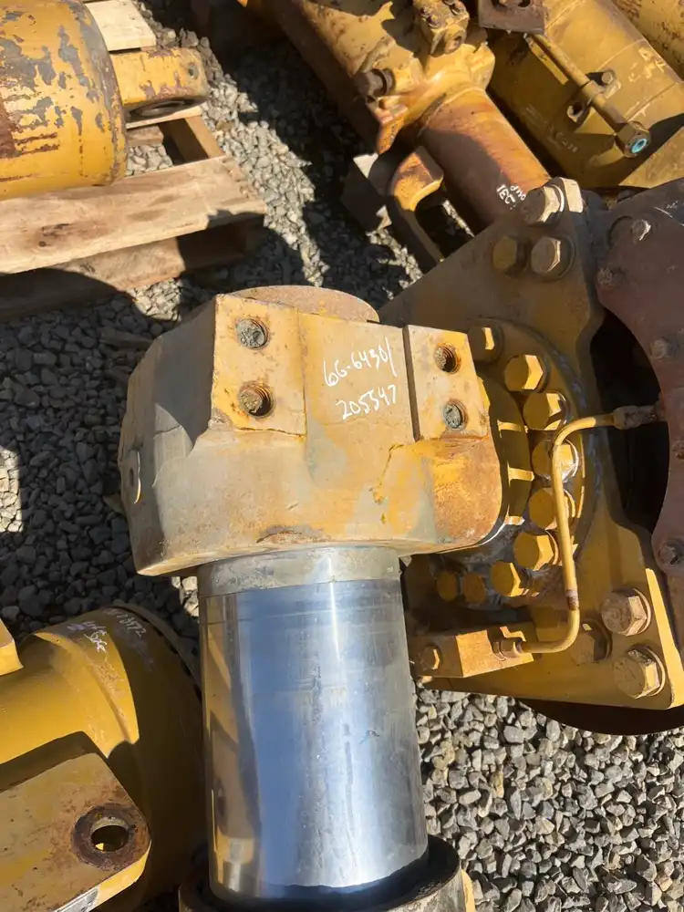 Axle image 2