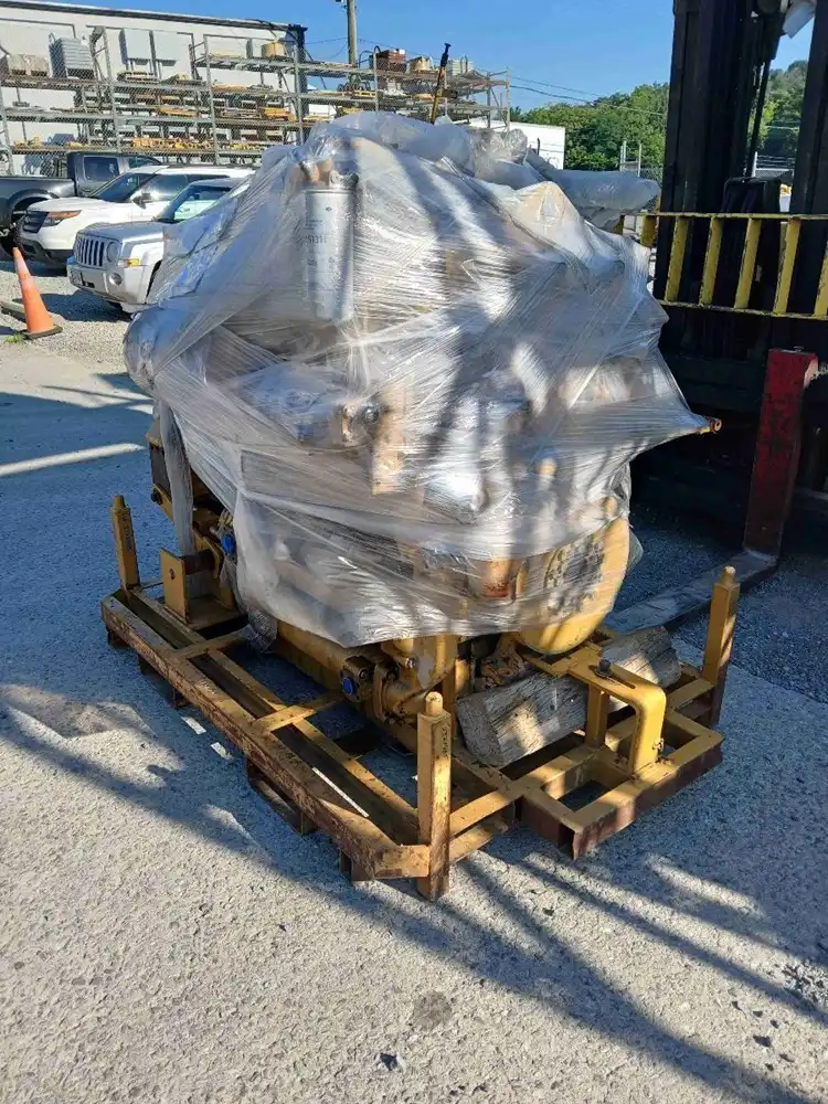 Engine image 3