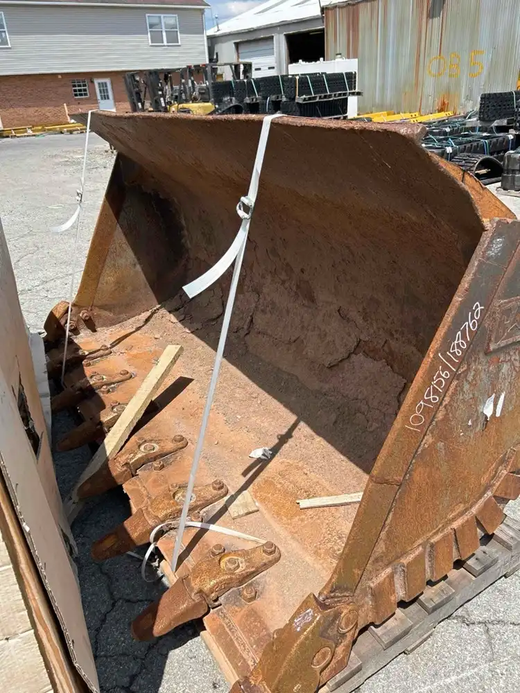 Bucket GP image 8