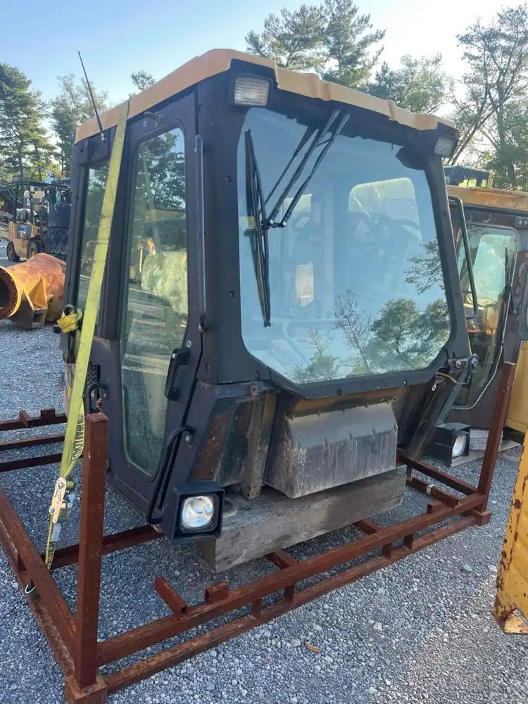 Cab image 3