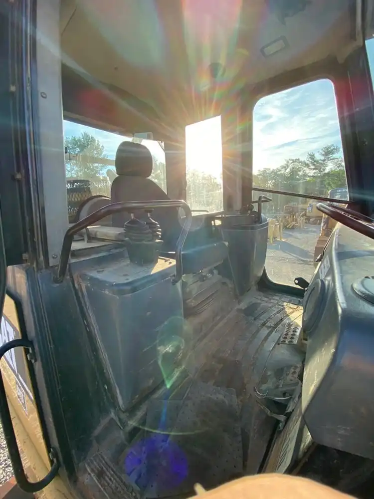 Cab image 10