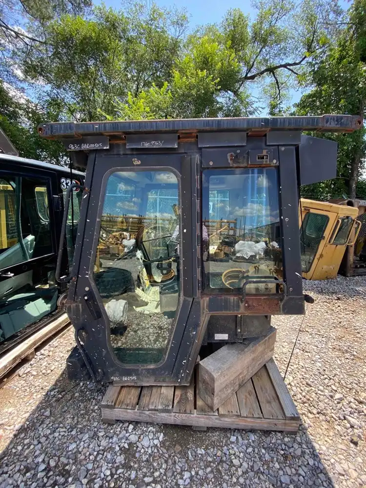 Cab image 19