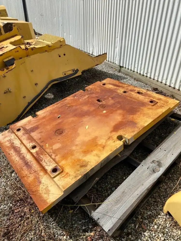 Counterweight image 3