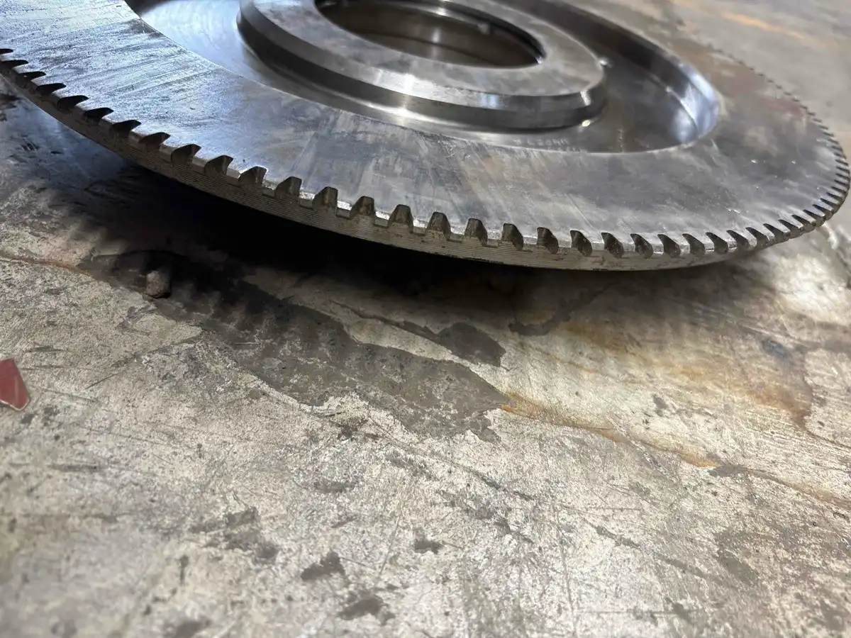 Piston image 3
