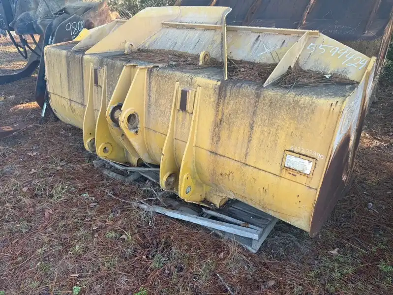 950GC Bucket image 10